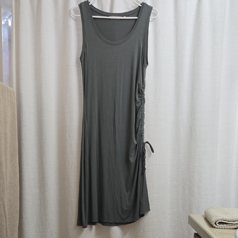 Athleta Green/Gray Sleeveless Midi Dress